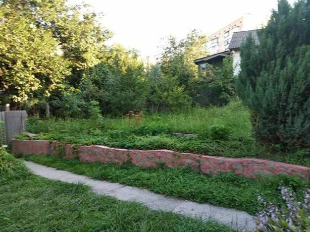 Куренiвський Двiр Киев Екстериор снимка